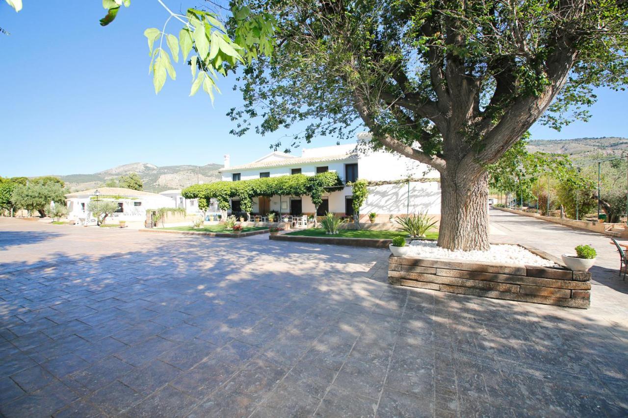 Senia Tomaset II Villa Onil Екстериор снимка